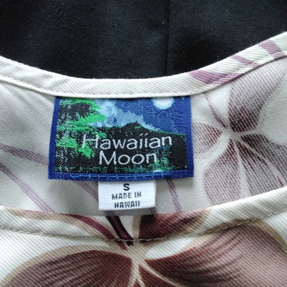 Hawaiian Moon Dress - Picture 4 of 7